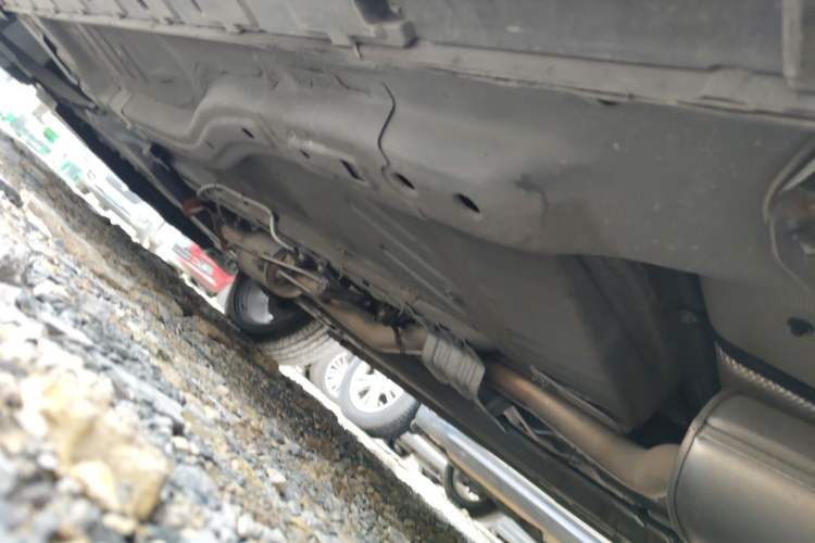 Used EXEED Lingyun 2023 400T Four-Wheel Drive Star Prestige Edition Chassis Rear Left