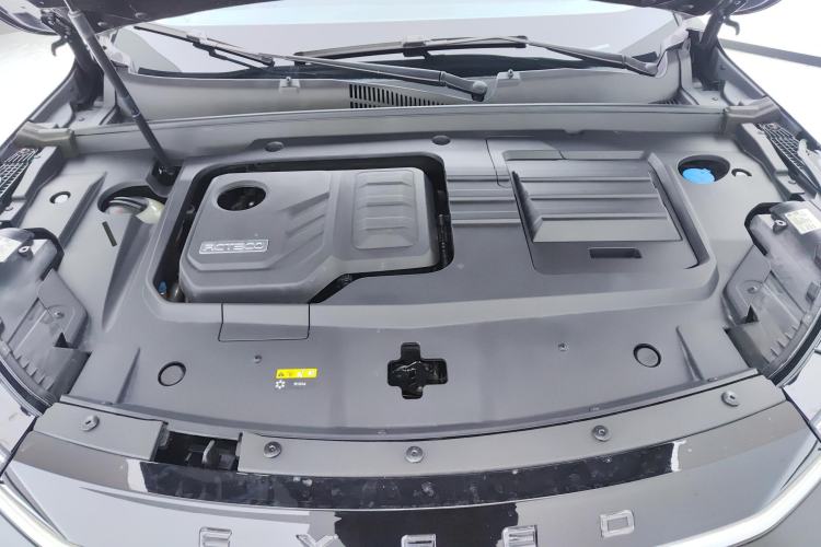 Used EXEED Lingyun 2023 400T Two-Wheel-Drive Star Prestige Edition Engine Bay
