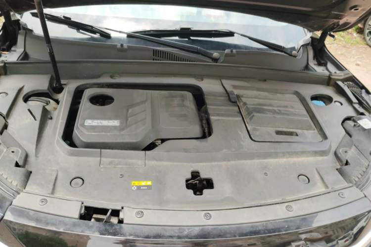 Used EXEED Lingyun 2023 400T Two-Wheel-Drive Star Prestige Edition Engine Bay