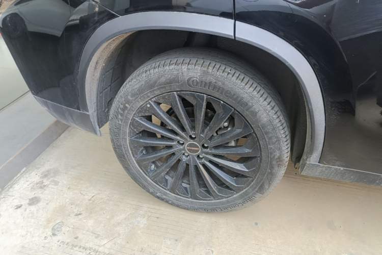 Used EXEED Lingyun 2023 300T Two-Wheel Drive Starry Edition Exterior 5