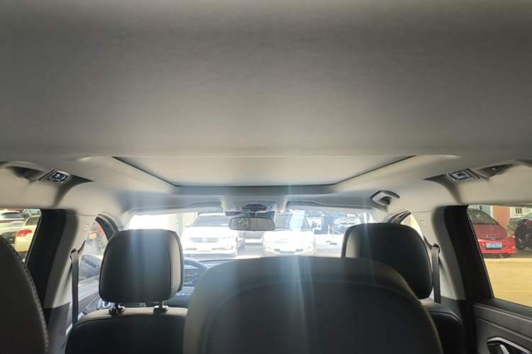 Used EXEED Lingyun 2023 300T Two-Wheel Drive Starry Edition Headliner