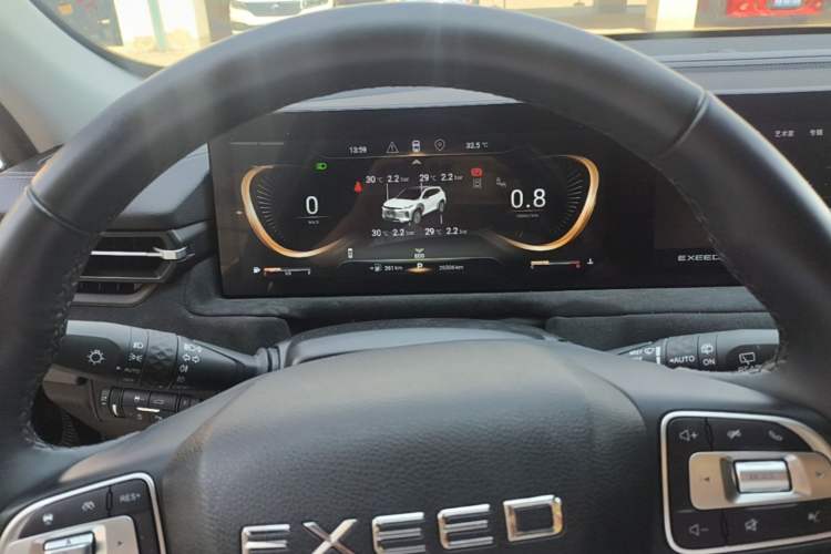 Used EXEED Lingyun 2023 300T Two-Wheel Drive Starry Edition Instrument Cluster