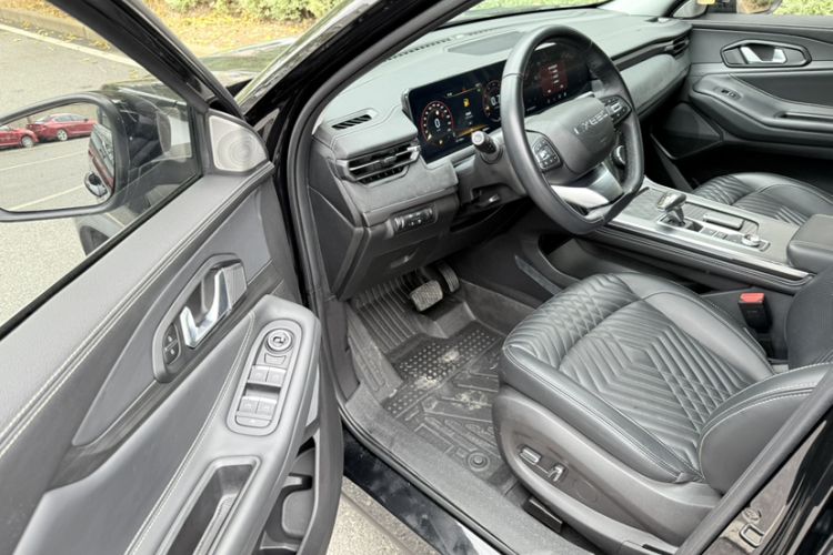 Used EXEED Lingyun 2023 400T Two-Wheel Drive StarRui Pro Edition Interior 1