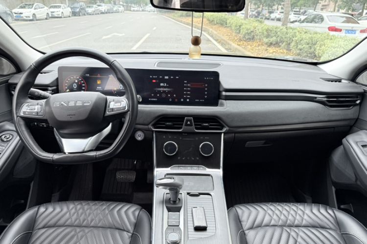 Used EXEED Lingyun 2023 400T Two-Wheel Drive StarRui Pro Edition Interior 2