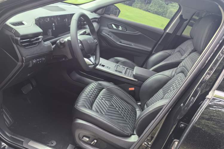 Used EXEED Lingyun 2023 300T Two-Wheel Drive Starry Edition Left Front Seat