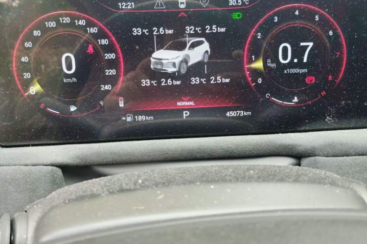Used EXEED Lingyun 2023 400T Two-Wheel-Drive Star Prestige Edition Odometer Close Up