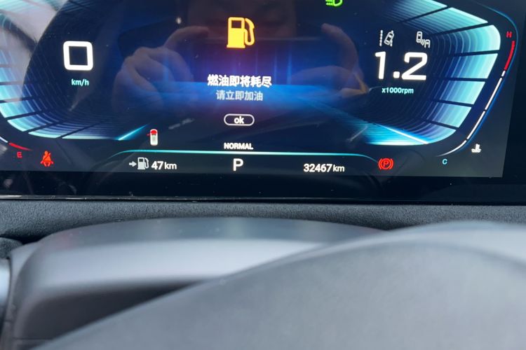 Used EXEED Lingyun 2023 400T Two-Wheel-Drive Star Prestige Edition Odometer Close Up