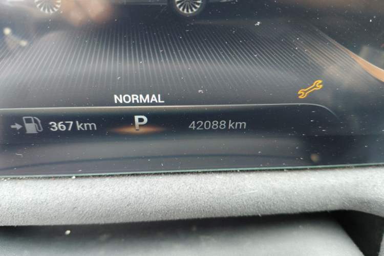 Used EXEED Lingyun 2023 400T Four-Wheel Drive Star Prestige Edition Odometer Close Up