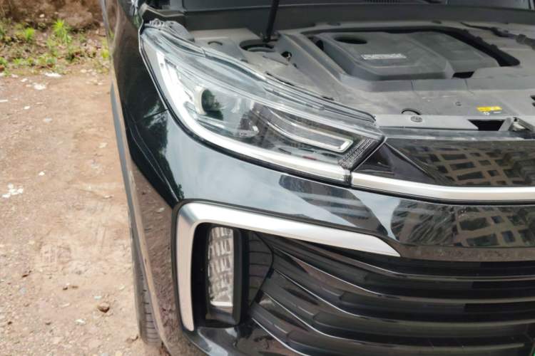 Used EXEED Lingyun 2023 400T Two-Wheel-Drive Star Prestige Edition Right Front Headlight