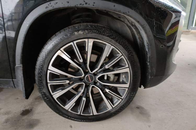 Used EXEED Lingyun 2023 400T Four-Wheel Drive Star Prestige Edition Right Front Wheel Hub