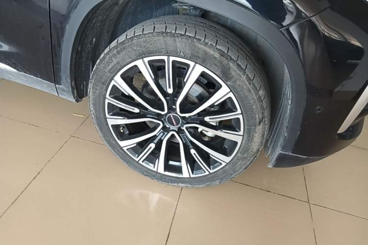 Used EXEED Lingyun 2023 400T Two-Wheel-Drive Star Prestige Edition Right Front Wheel Hub