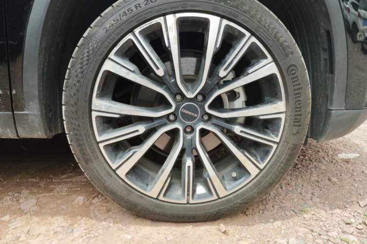 Used EXEED Lingyun 2023 400T Two-Wheel-Drive Star Prestige Edition Right Front Wheel Hub