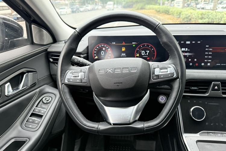 Used EXEED Lingyun 2023 400T Two-Wheel Drive StarRui Pro Edition Steering Wheel