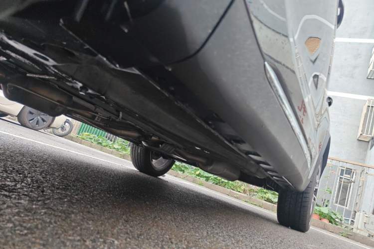 Used EXEED Lingyun 2023 400T Two-Wheel-Drive Star Prestige Edition Chassis Front Left