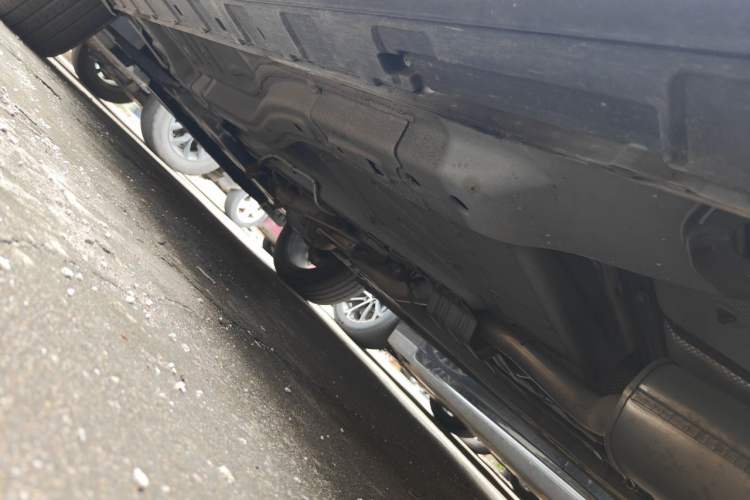 Used EXEED Lingyun 2023 400T Two-Wheel-Drive Star Prestige Edition Chassis Rear Left