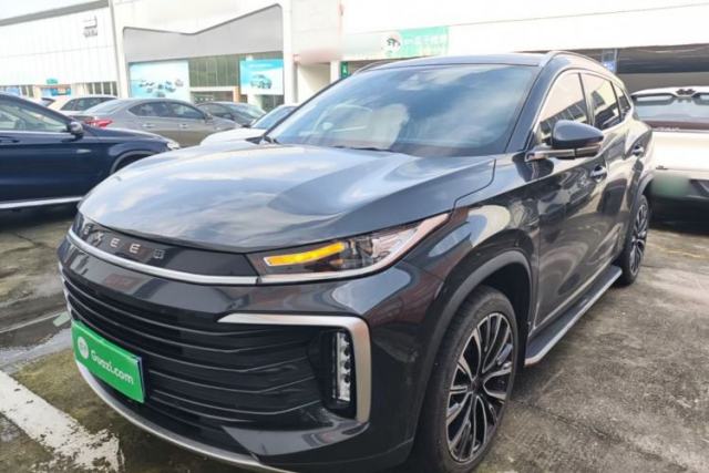 Used EXEED Lingyun 2023 400T Two-Wheel-Drive Star Prestige Edition