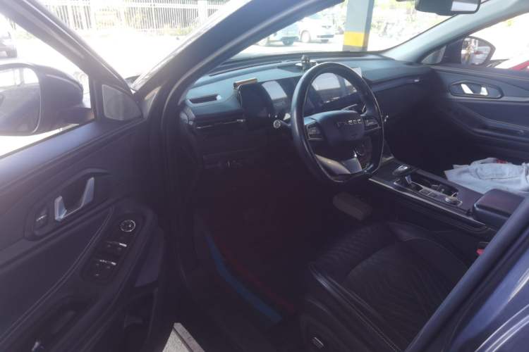 Used EXEED Lingyun 2023 400T Four-Wheel Drive Star Prestige Edition Driver Seat