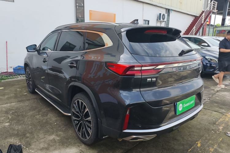 Used EXEED Lingyun 2023 400T Two-Wheel-Drive Star Prestige Edition Exterior 2