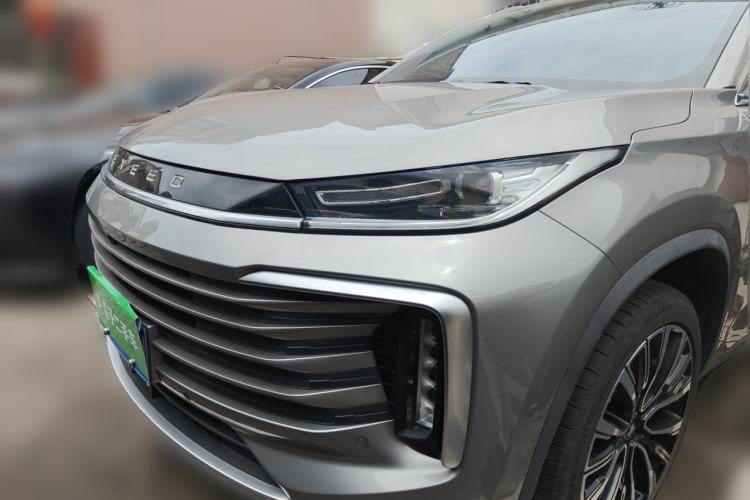 Used EXEED Lingyun 2023 400T Two-Wheel-Drive Star Prestige Edition Front
