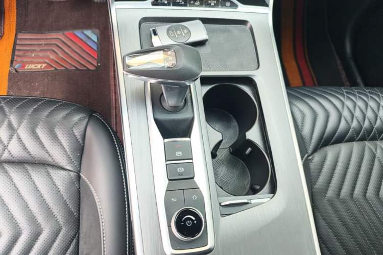 Used EXEED Lingyun 2023 400T Two-Wheel-Drive Star Prestige Edition Gear Lever