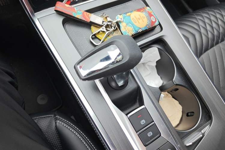 Used EXEED Lingyun 2023 400T Two-Wheel-Drive Star Prestige Edition Gear Lever