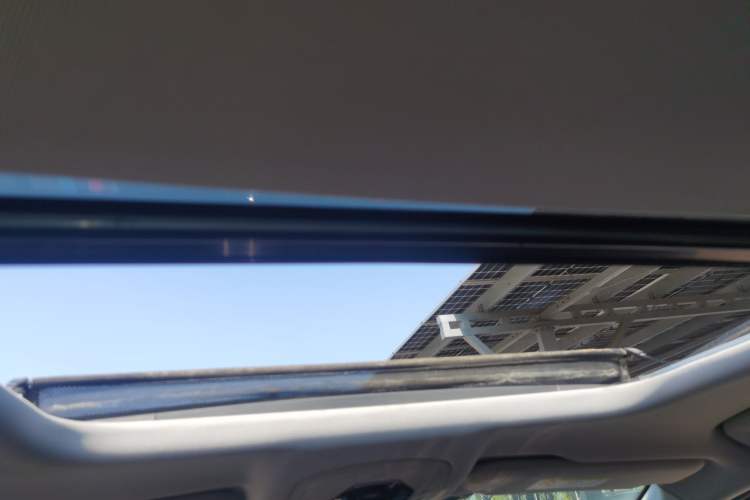 Used EXEED Lingyun 2023 400T Four-Wheel Drive Star Prestige Edition Headliner