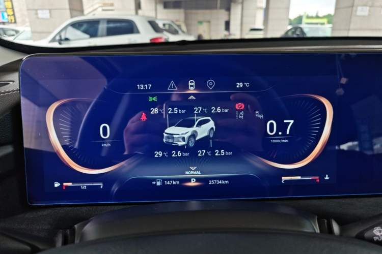 Used EXEED Lingyun 2023 300T Two-Wheel Drive Starry Edition Instrument Cluster