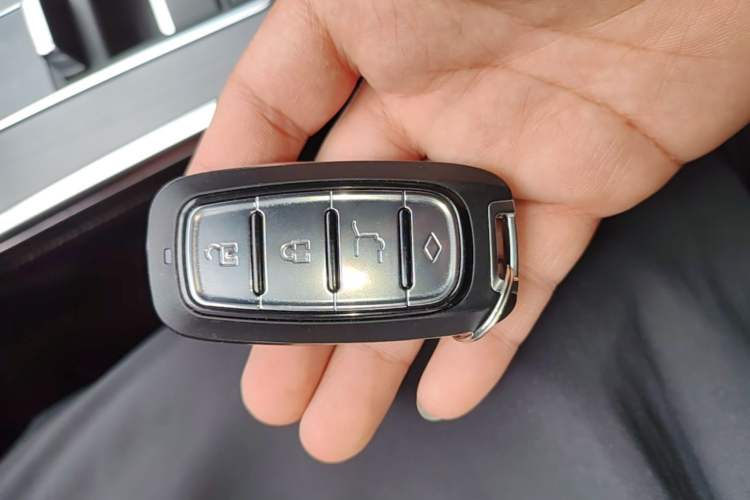 Used EXEED Lingyun 2023 300T Two-Wheel Drive Starry Edition Interior 1
