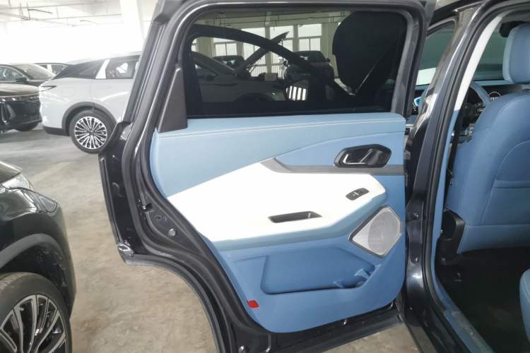 Used EXEED Lingyun 2023 400T Four-Wheel Drive Star Prestige Edition Interior 8