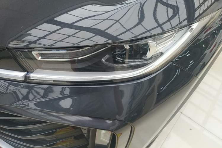 Used EXEED Lingyun 2023 400T Two-Wheel Drive StarRui Pro Edition Left Front Headlight
