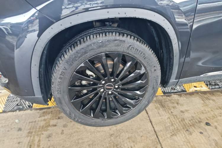 Used EXEED Lingyun 2023 300T Two-Wheel Drive Starry Edition Left Front Wheel Hub