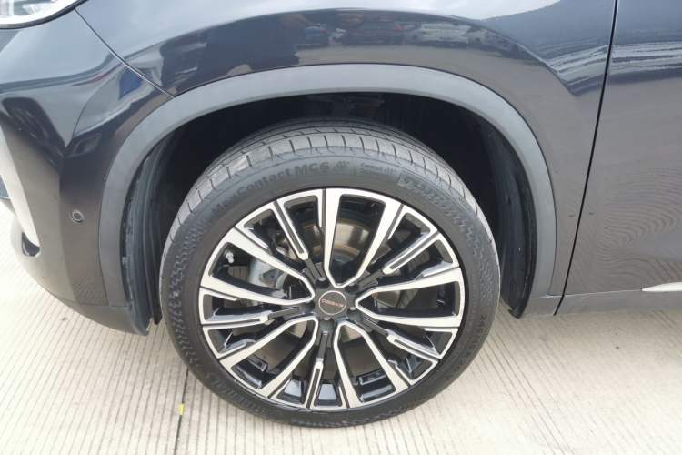 Used EXEED Lingyun 2023 400T Two-Wheel-Drive Star Prestige Edition Left Front Wheel Hub