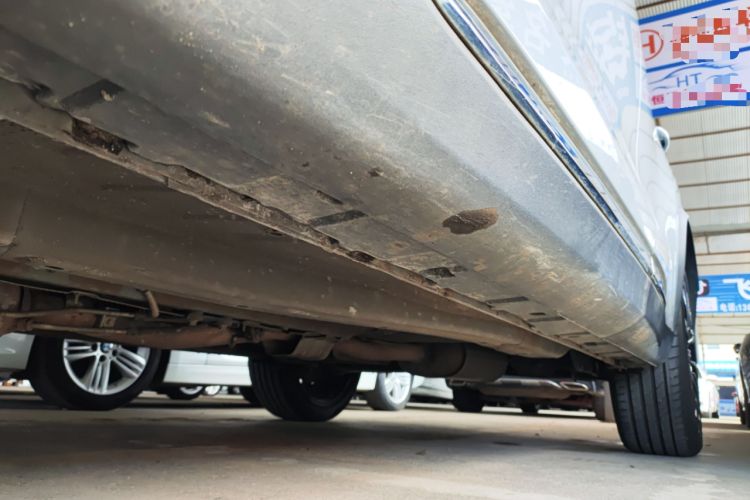 Used EXEED Lingyun 2023 400T Four-Wheel Drive Star Prestige Edition Left Side Sill