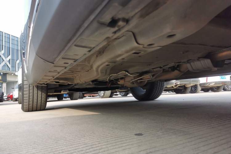 Used EXEED Lingyun 2023 400T Two-Wheel-Drive Star Prestige Edition Left Side Sill