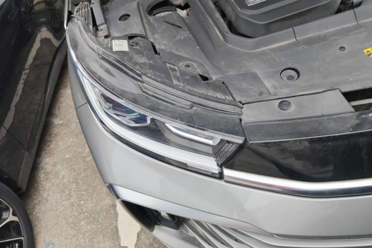 Used EXEED Lingyun 2023 400T Two-Wheel-Drive Star Prestige Edition Right Front Headlight
