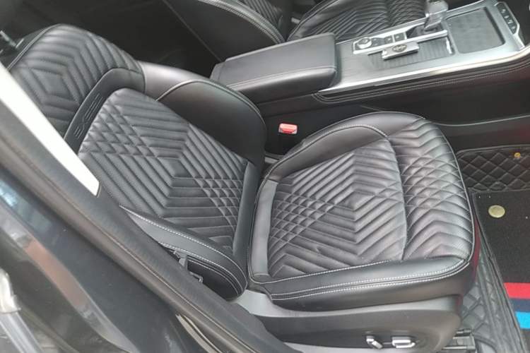 Used EXEED Lingyun 2023 400T Two-Wheel Drive StarRui Pro Edition Right Front Seat