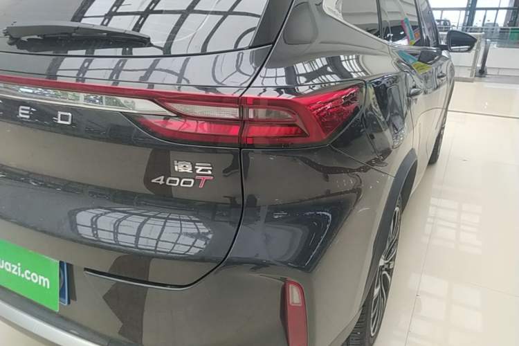 Used EXEED Lingyun 2023 400T Two-Wheel Drive StarRui Pro Edition Right Rear Taillight