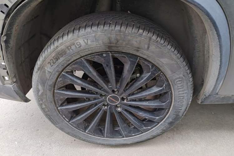 Used EXEED Lingyun 2023 300T Two-Wheel Drive Starry Edition Right Rear Wheel Hub