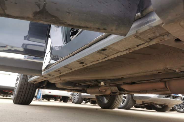 Used EXEED Lingyun 2023 400T Two-Wheel-Drive Star Prestige Edition Right Side Sill