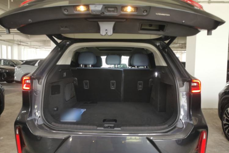 Used EXEED Lingyun 2023 400T Four-Wheel Drive Star Prestige Edition Trunk