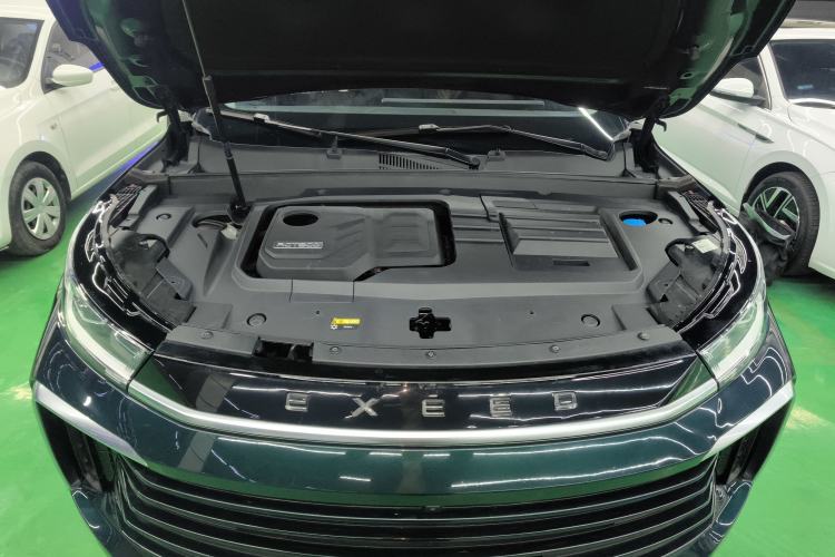 Used EXEED Lingyun 2023 400T Two-Wheel-Drive Star Prestige Edition Engine Bay