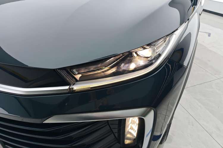 Used EXEED Lingyun 2023 400T Two-Wheel-Drive Star Prestige Edition Left Front Headlight