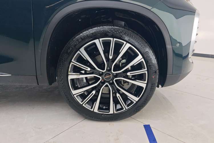 Used EXEED Lingyun 2023 400T Two-Wheel-Drive Star Prestige Edition Left Front Wheel Hub