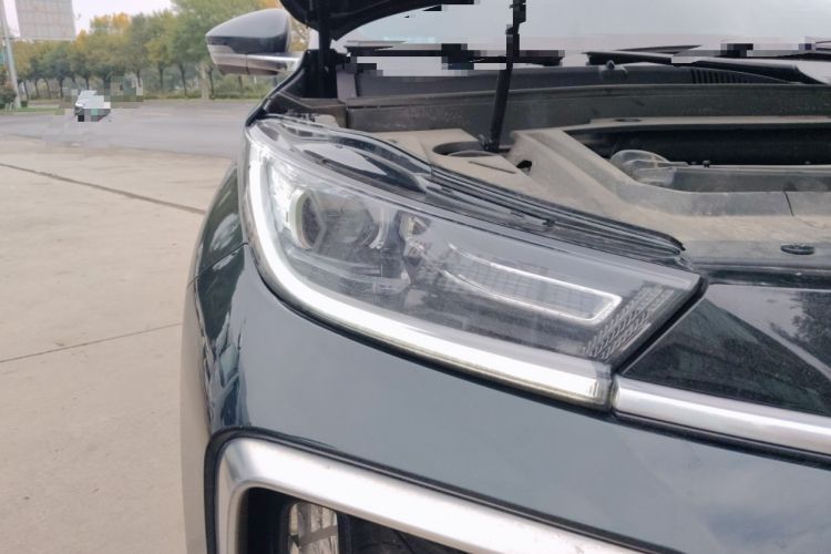 Used EXEED Lingyun 2023 Lingyun S 400T All-Wheel-Drive CCPC Champion Edition Right Front Headlight