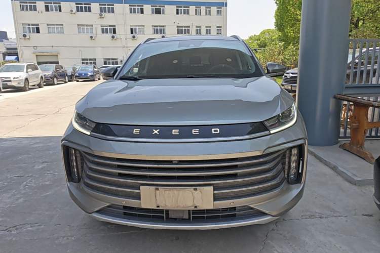Used EXEED Lingyun 2023 300T Two-Wheel Drive Starry Edition Front
