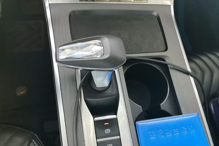 Used EXEED Lingyun 2023 400T Four-Wheel Drive Star Prestige Edition Gear Lever