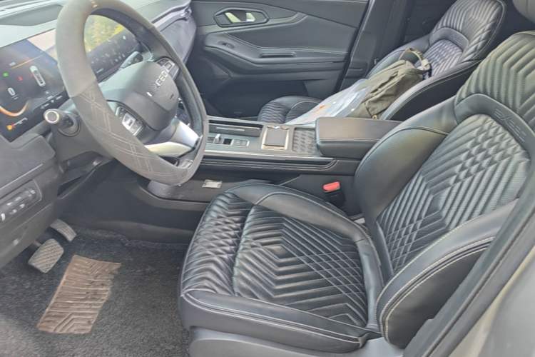 Used EXEED Lingyun 2023 300T Two-Wheel Drive Starry Edition Left Front Seat