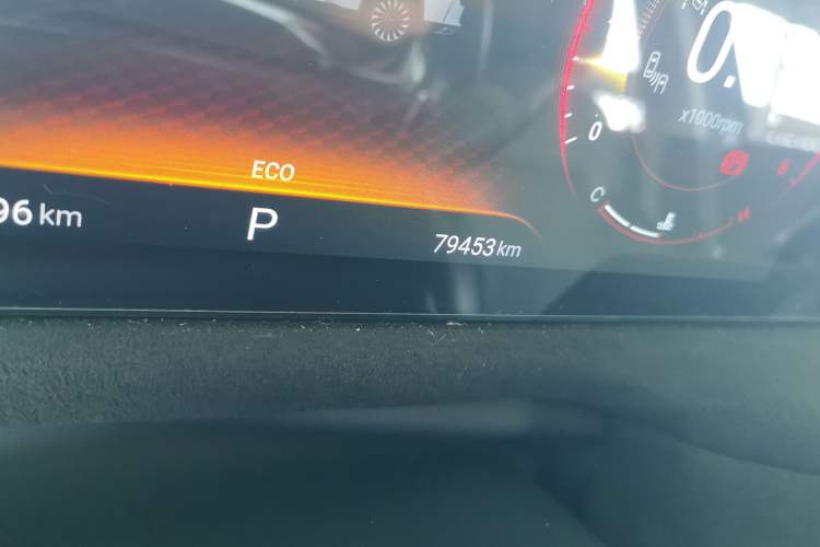 Used EXEED Lingyun 2023 400T Four-Wheel Drive Star Prestige Edition Odometer Close Up