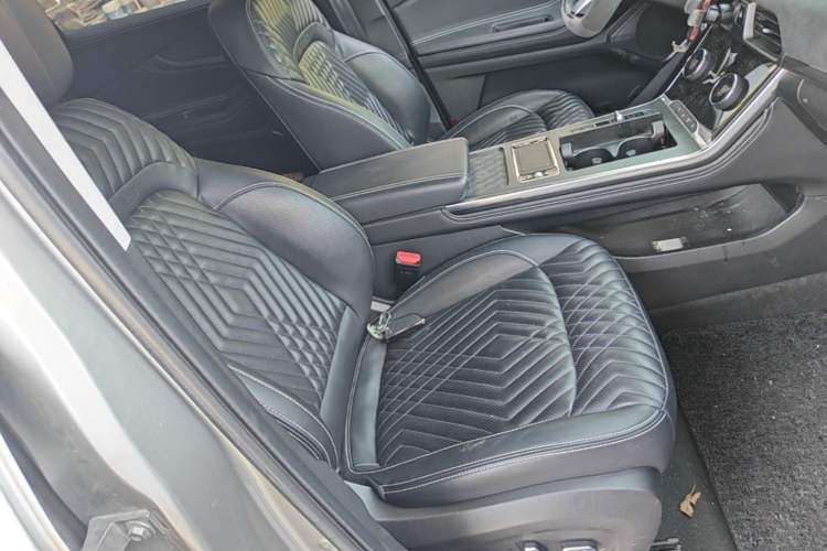 Used EXEED Lingyun 2023 300T Two-Wheel Drive Starry Edition Right Front Seat