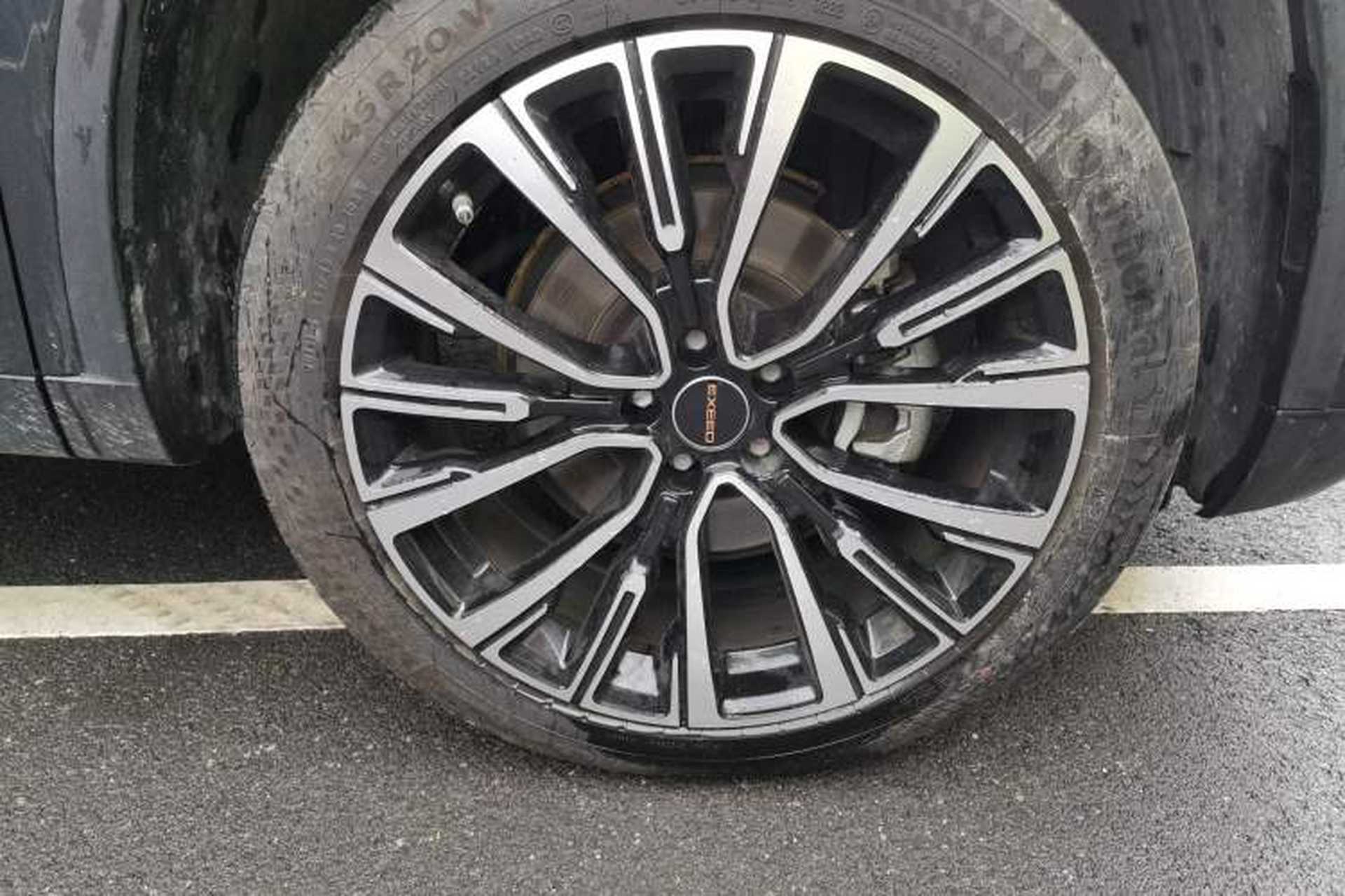 Used EXEED Lingyun 2023 400T Two-Wheel-Drive Star Prestige Edition Right Front Wheel Hub